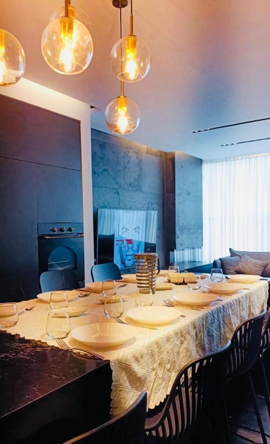 Luxury Aparment 5 Room 2 Minutes From The Beach Bat Yam Bagian luar foto